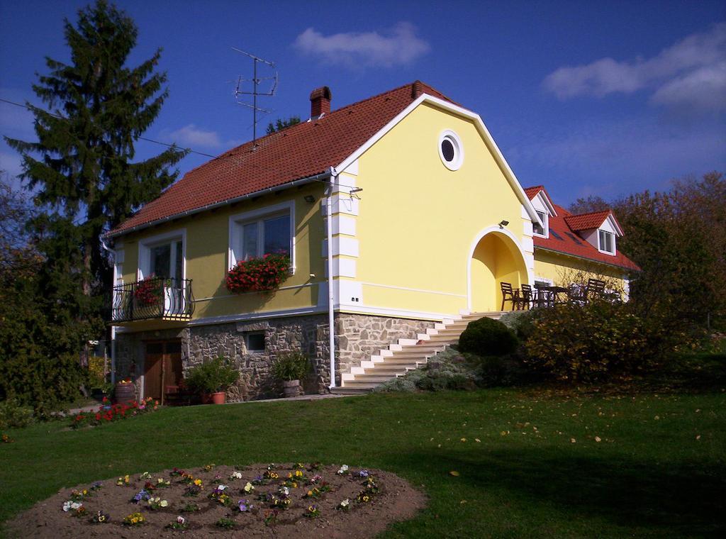 Kondics Apartmanhaz Sárvár 외부 사진