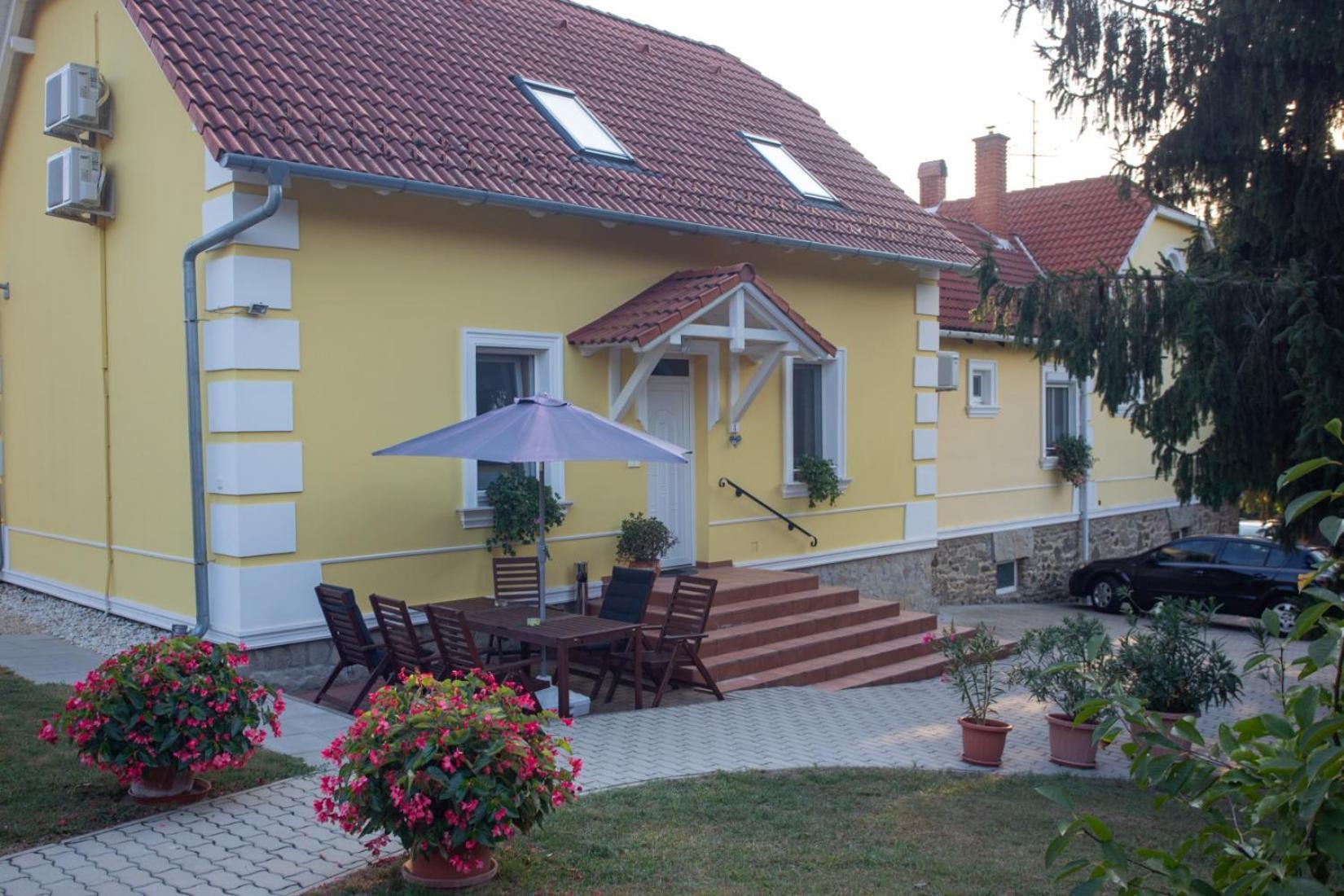 Kondics Apartmanhaz Sárvár 외부 사진